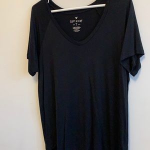 Black medium American Eagle t shirt